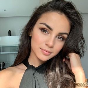 Meet your Posher, Hailey